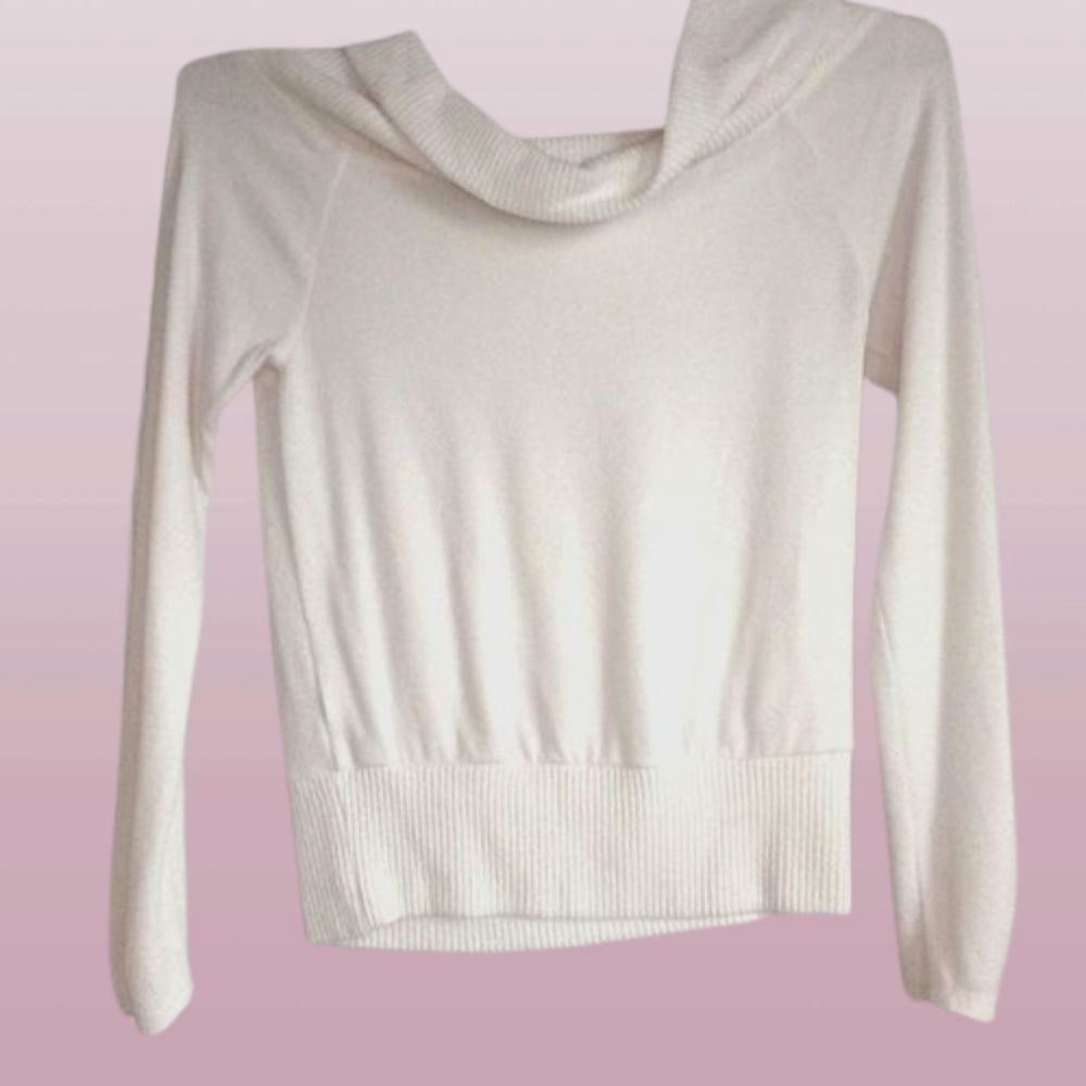 By and By Women's XS Sweater Drape Neck Cowl Crop Knit White Long Sleeve